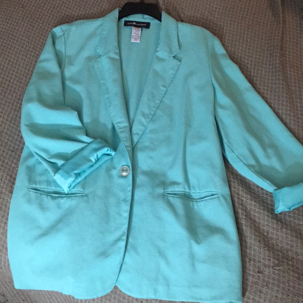 Vintage-esque single-button teal blazer